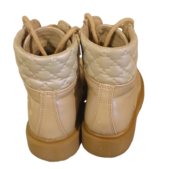 Steve Madden Girl's Jalyn  Iridescent  Lace Up Boots With Side Zipper Sz… - Picture 4 of 6